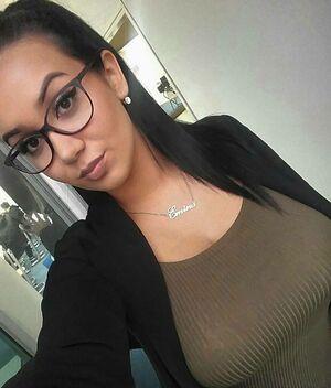 Emina Jahi photo 28
