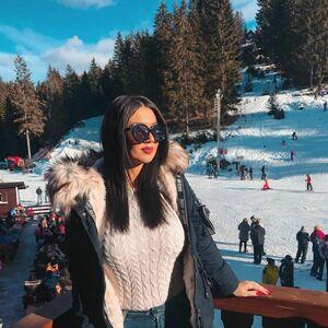 Emina Jahi photo 61