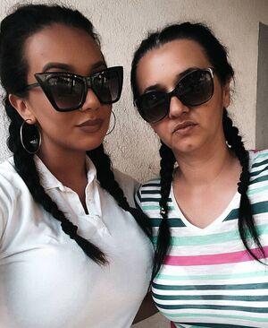 Emina Jahi photo 72