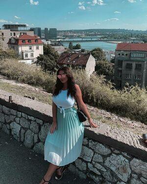 Emina Jahi photo 75