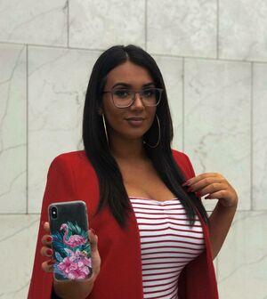 Emina Jahi photo 80