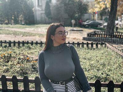 Emina Jahi photo 151