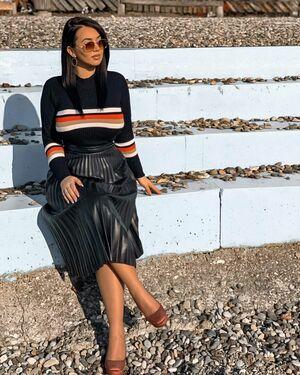 Emina Jahi photo 152