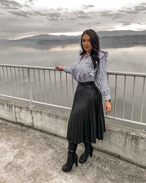 Emina Jahi photo 207