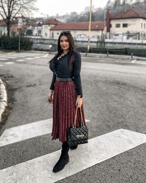 Emina Jahi photo 210