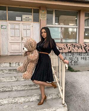 Emina Jahi photo 234