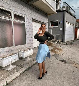 Emina Jahi photo 252