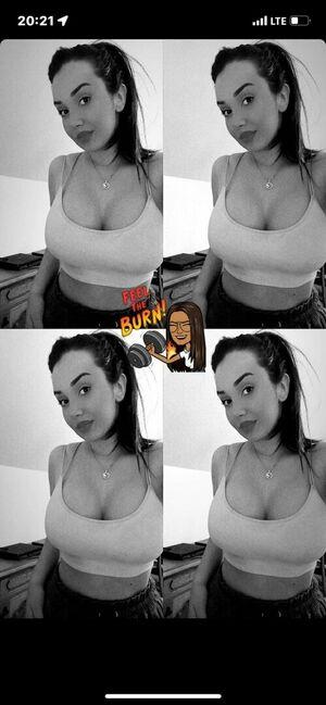 Emina Jahi photo 382