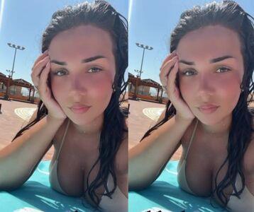 Emina Jahi photo 435