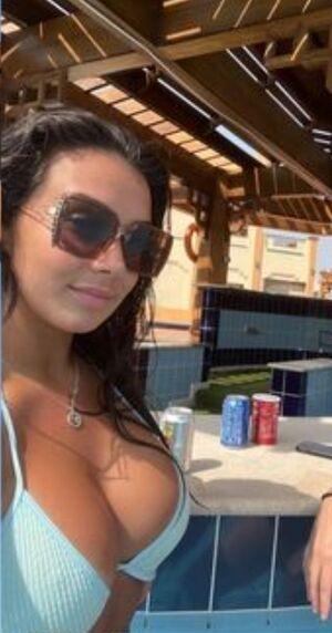 Emina Jahi photo 438