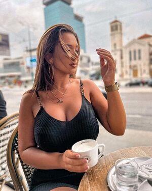 Emina Jahi photo 444