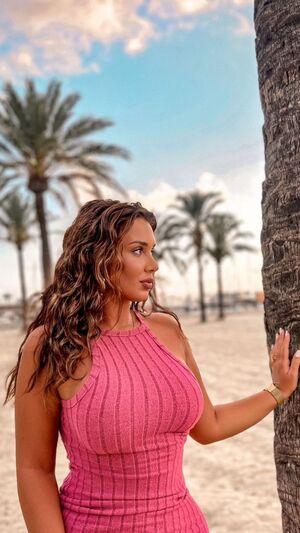 Emina Jahi photo 457