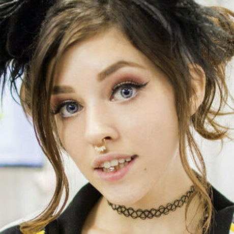 Emma Choice photo 7