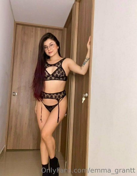 Emma_grantt photo 25