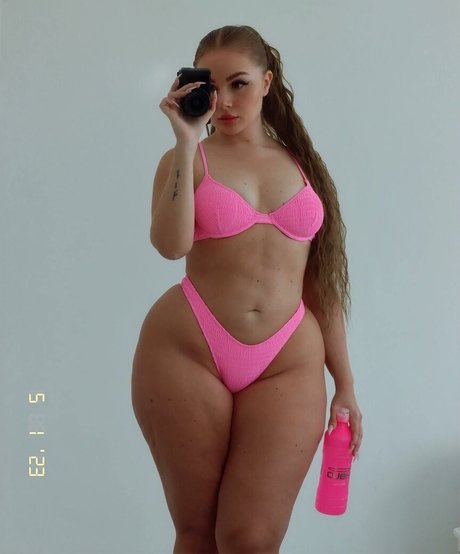 Emma Haggstrom photo 5