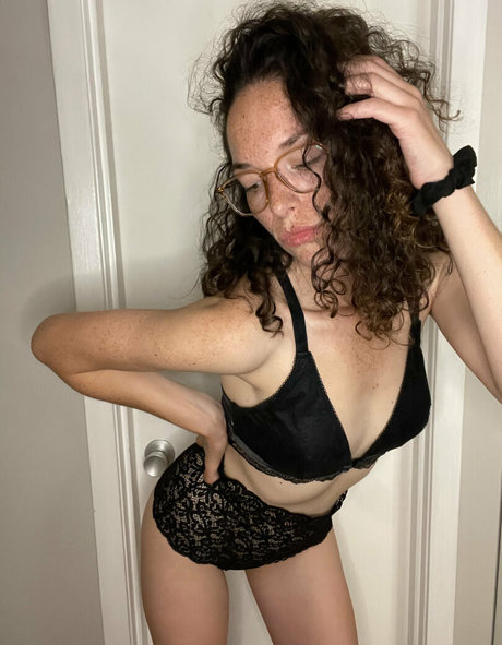 Emma Hall photo 161