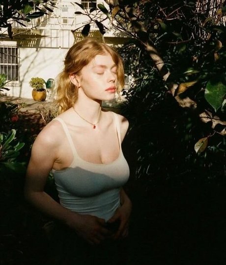 Emma Heedles photo 11