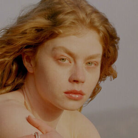 Emma Heedles photo 13