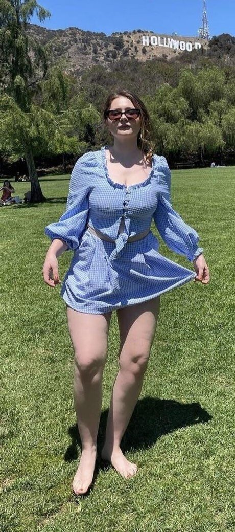 Emma Kenney photo 52