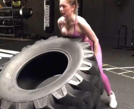 Emma Kenney photo 98