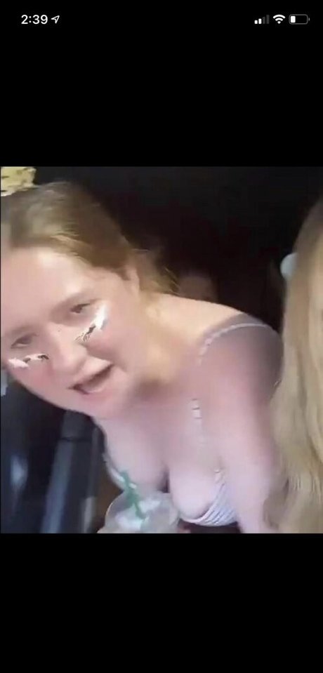 Emma Kenney photo 207