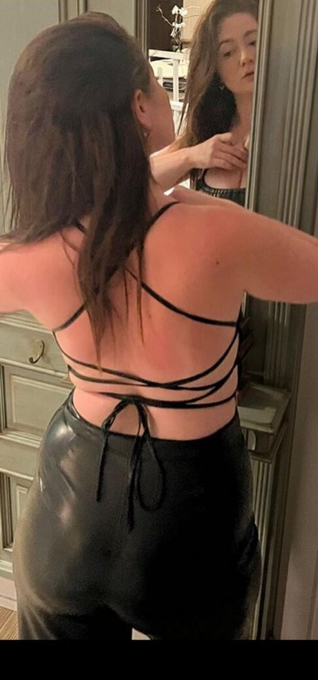 Emma Kenney photo 256