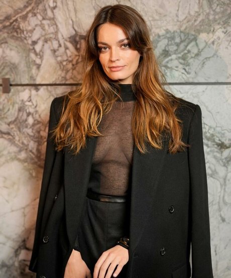 Emma Mackey photo 20