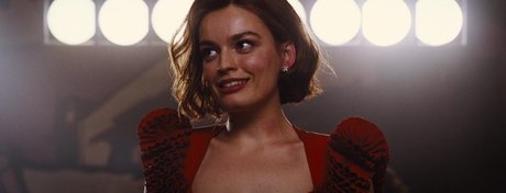 Emma Mackey photo 37