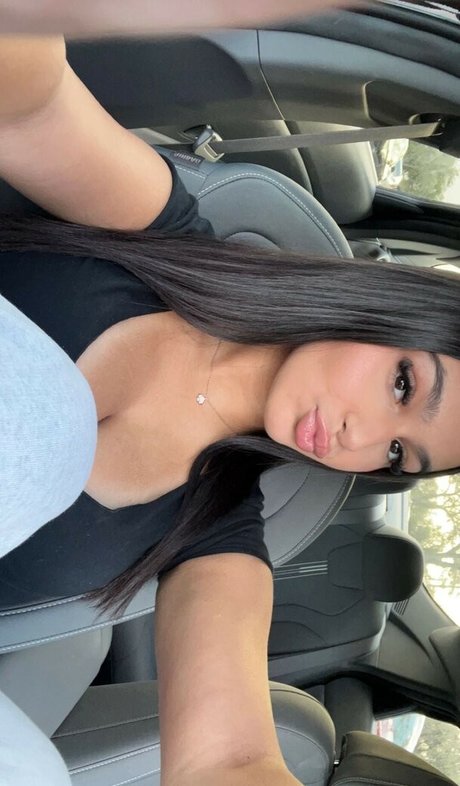 Emma Petisco photo 33