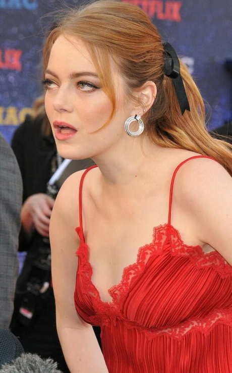 Emma Stone photo 29
