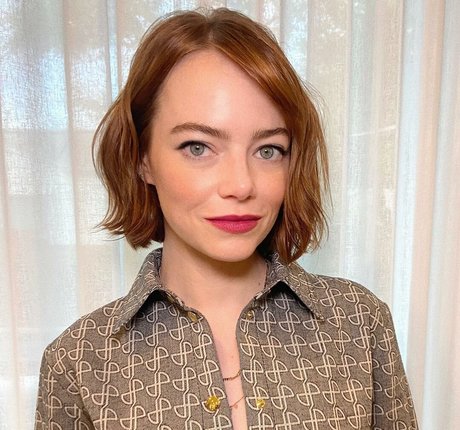 Emma Stone photo 39