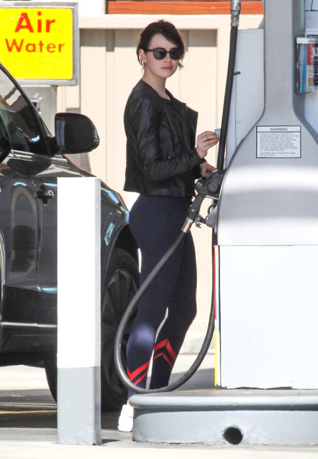 Emma Stone photo 75