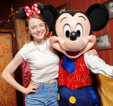 Emma Stone photo 97