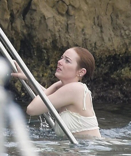 Emma Stone photo 115