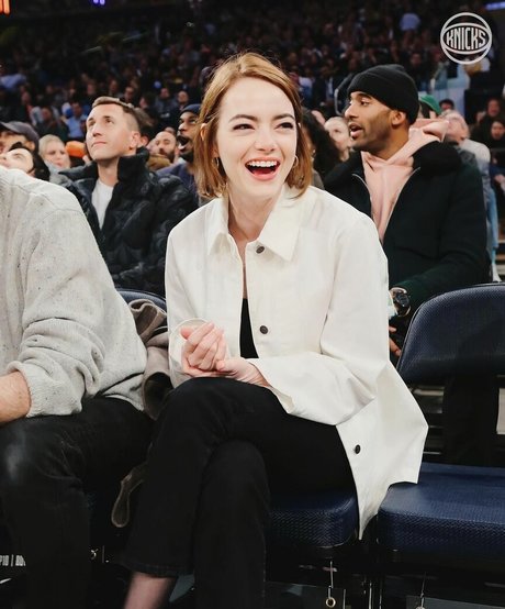 Emma Stone photo 148