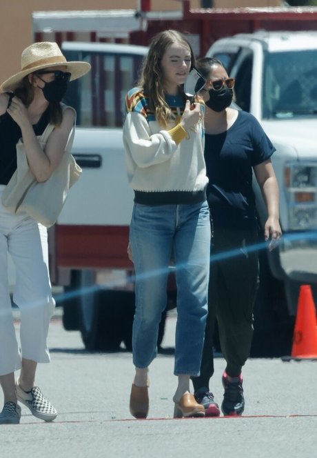 Emma Stone photo 329