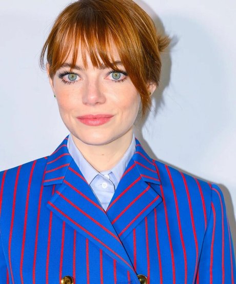 Emma Stone photo 350