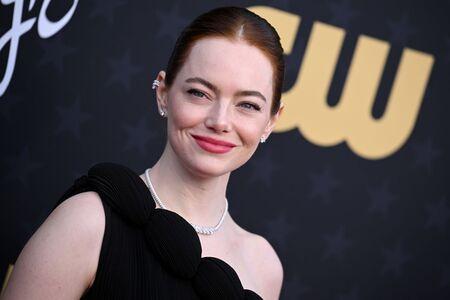 Emma Stone photo 14