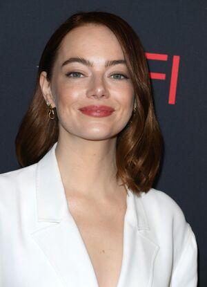 Emma Stone photo 28