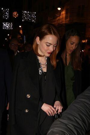 Emma Stone photo 350
