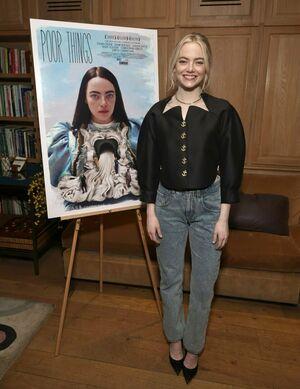 Emma Stone photo 549