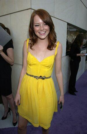 Emma Stone photo 735