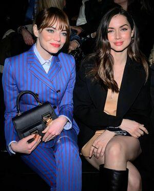 Emma Stone photo 786