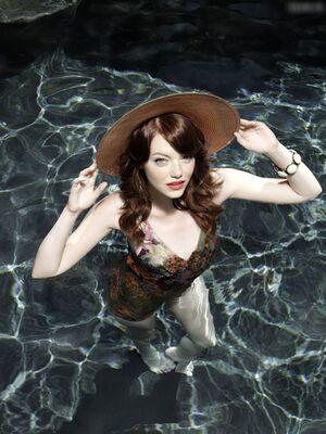 Emma Stone photo 1738