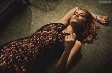 Emma Stone photo 1824