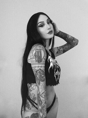 Emma Vauxdevil photo 76