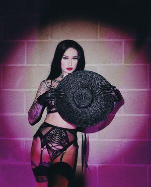 Emma Vauxdevil photo 87
