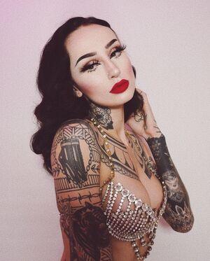 Emma Vauxdevil photo 98