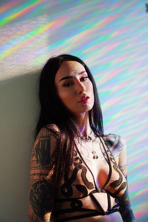 Emma Vauxdevil photo 112