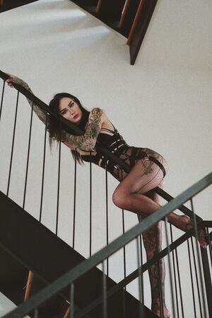 Emma Vauxdevil photo 127